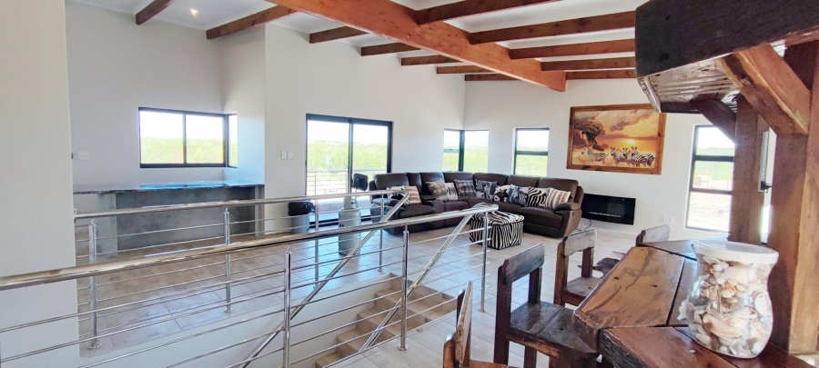 2 Bedroom Property for Sale in Franskraal Western Cape